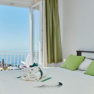 Triple Room Sea View